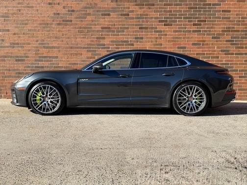 2025 Porsche Panamera 4S