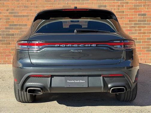 2024 Porsche Macan T