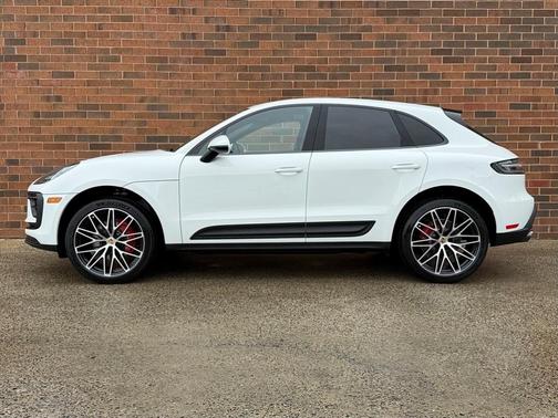 2025 Porsche Macan S