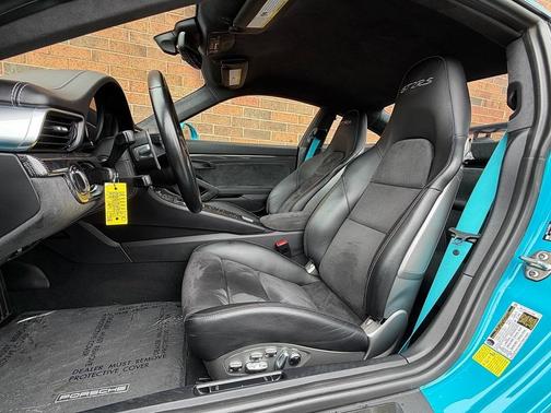 2018 Porsche 911 GT2 RS