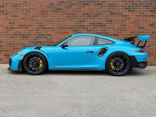 2018 Porsche 911 GT2 RS