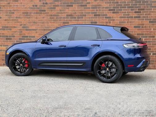 Blue 2022 Porsche Macan GTS