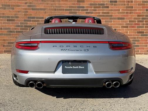 2019 Porsche 911 Carrera 4S