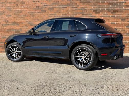 2024 Porsche Macan 
