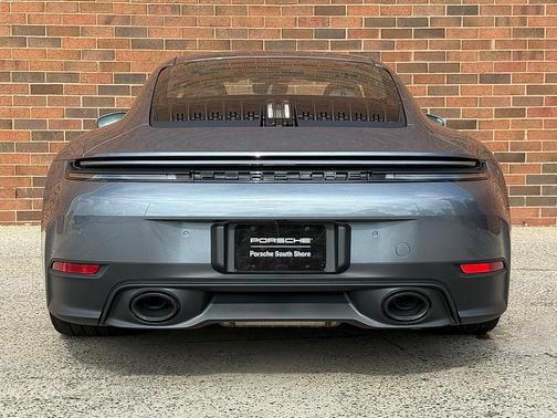 2025 Porsche 911 Carrera T