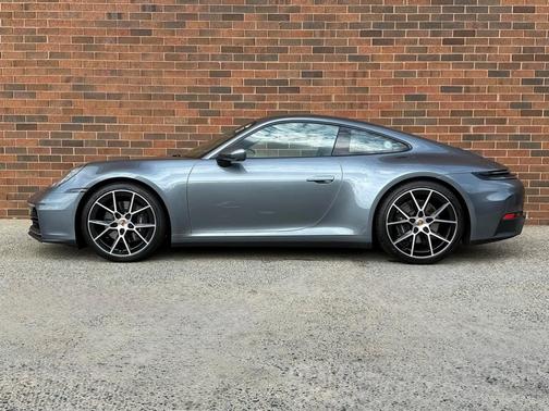 2025 Porsche 911 Carrera T