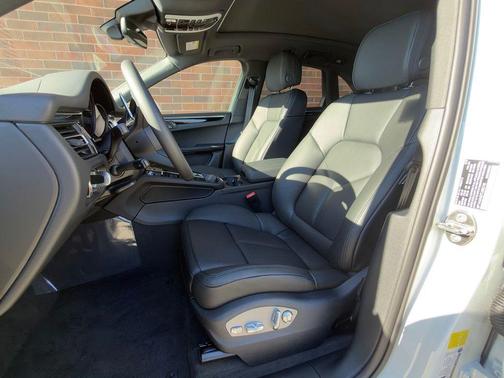 White 2026 Porsche Macan Base