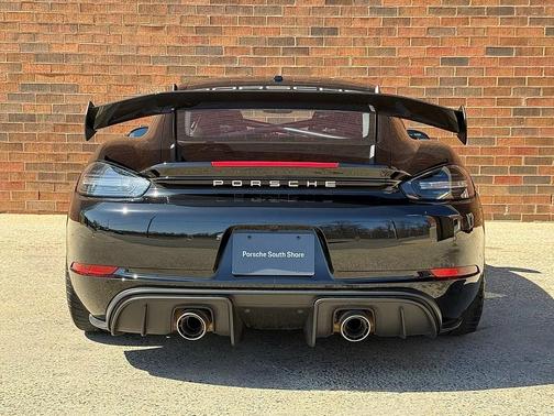 2023 Porsche 718 Cayman GT4 RS