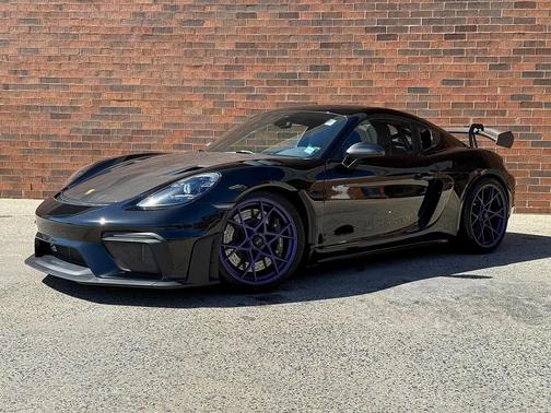 2023 Porsche 718 Cayman GT4 RS