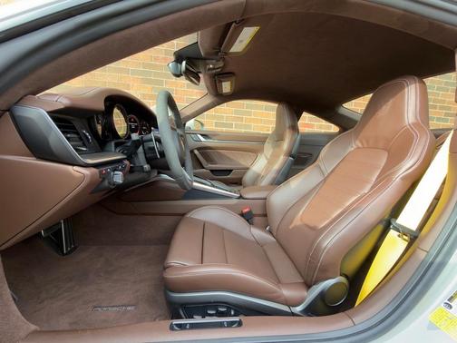 2023 Porsche 911 Turbo S