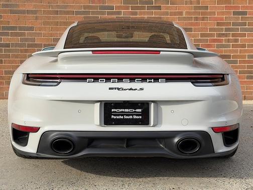 2023 Porsche 911 Turbo S