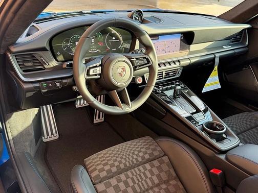 2026 Porsche 911 Carrera GTS