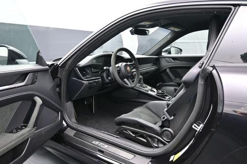 Jet Black Metallic 2026 Porsche 911 GT3