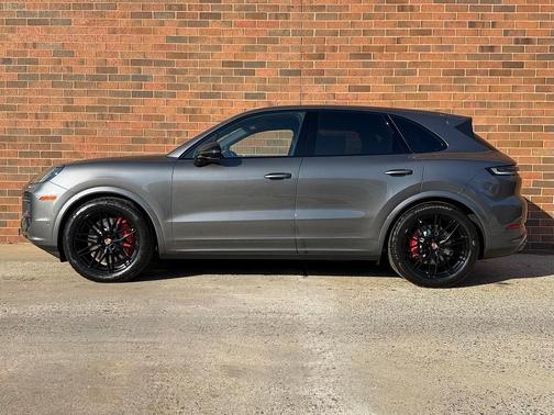 2026 Porsche Cayenne S