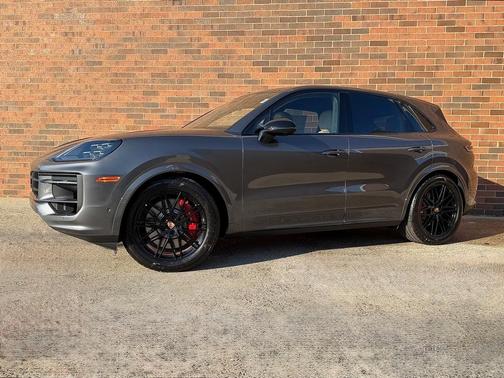 2026 Porsche Cayenne S