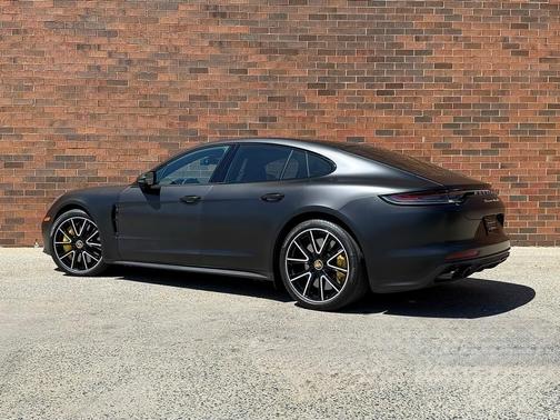 2023 Porsche Panamera Turbo S