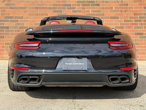 2019 Porsche 911 Turbo S