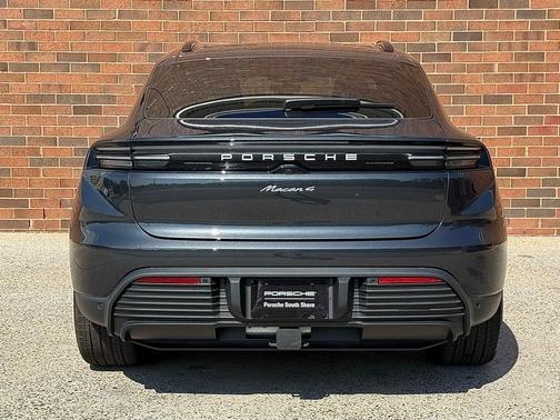 2024 Porsche Macan 4