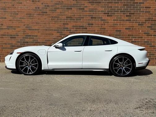 2024 Porsche Taycan Base