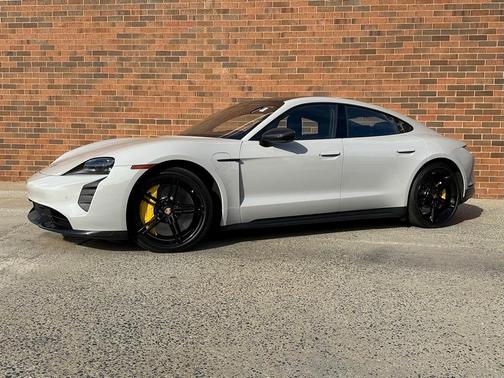 2023 Porsche Taycan Turbo S