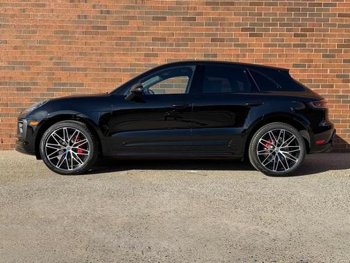2026 Porsche Macan S