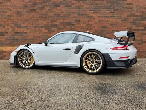 2018 Porsche 911 GT2 RS
