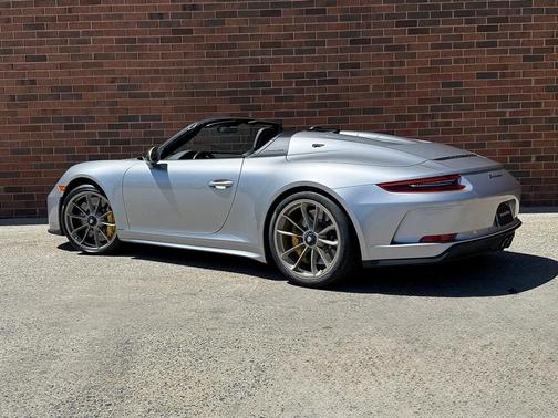 2019 Porsche 911 Speedster