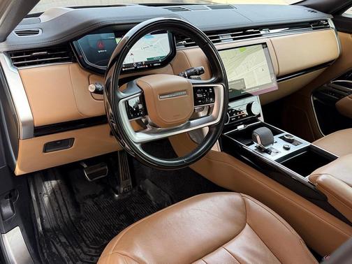 2023 Land Rover Range Rover P530 SE