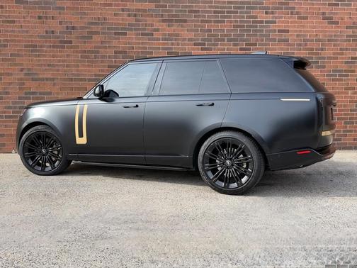 2023 Land Rover Range Rover P530 SE