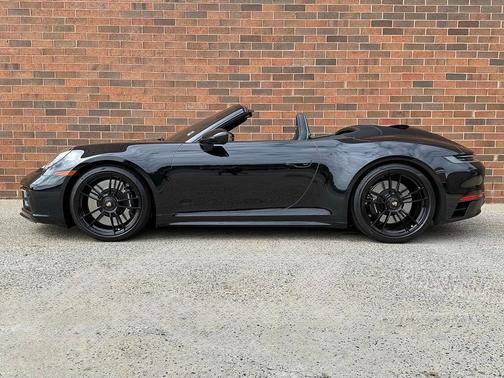 2023 Porsche 911 Carrera GTS