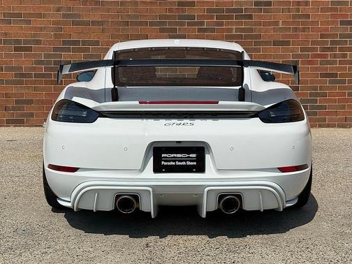 2024 Porsche 718 Cayman GT4 RS