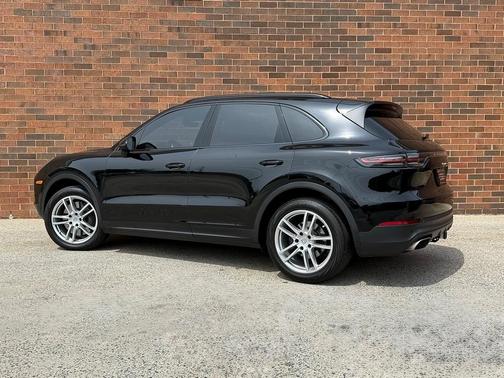 2022 Porsche Cayenne