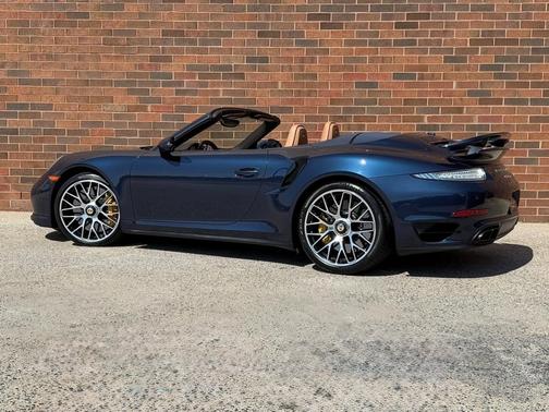 2016 Porsche 911 Turbo S