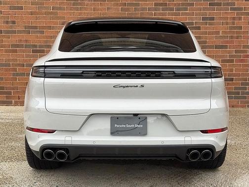 2026 Porsche Cayenne S Coupe AWD