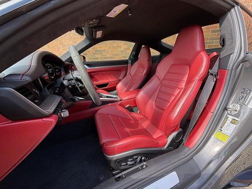 2024 Porsche 911 Turbo S