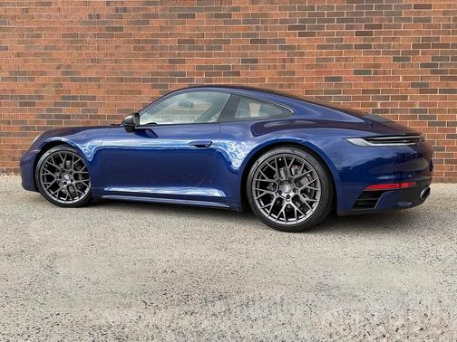 2024 Porsche 911 Carrera T