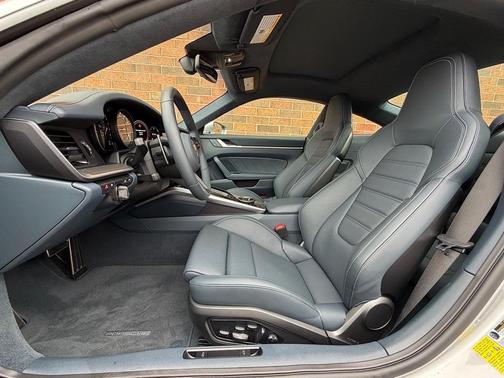 2025 Porsche 911 Turbo S