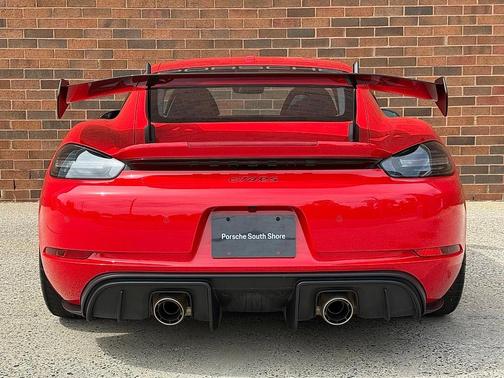 2023 Porsche 718 Cayman GT4 RS