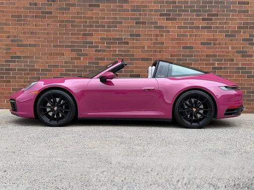 2024 Porsche 911 Targa 4S