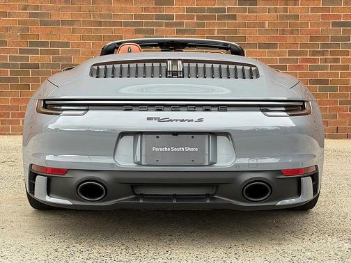 2023 Porsche 911 Carrera S