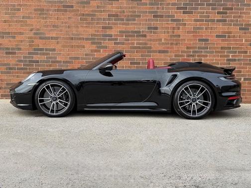 2024 Porsche 911 Turbo S