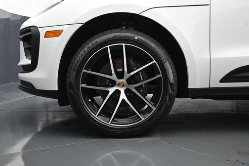 White 2026 Porsche Macan Base