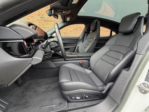 2023 Porsche Taycan Base
