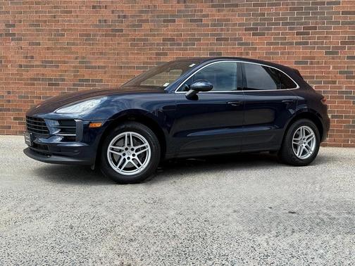 2021 Porsche Macan Base