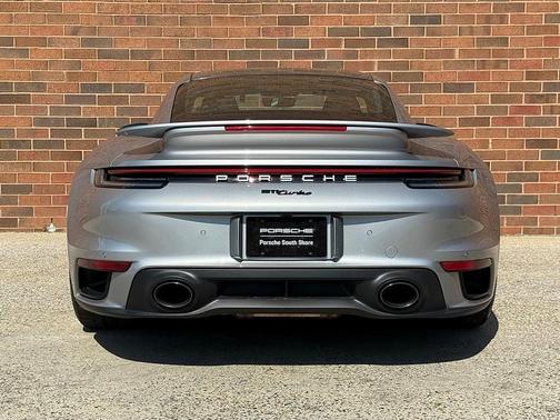 2021 Porsche 911 Turbo