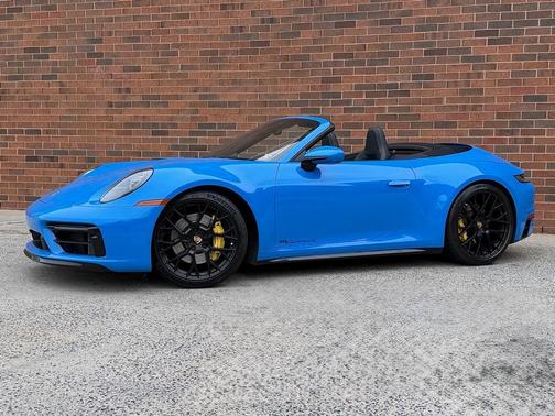 2023 Porsche 911 Carrera 4S