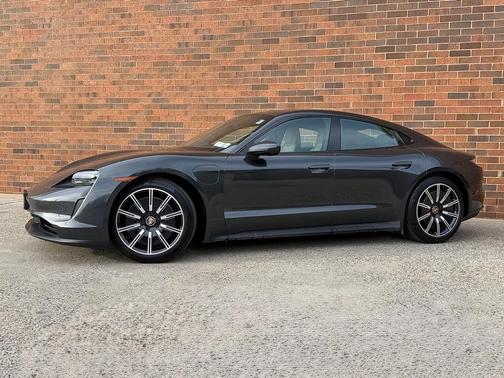 2022 Porsche Taycan 4S