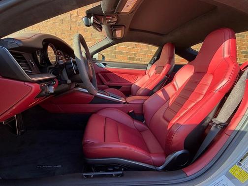 2024 Porsche 911 Turbo