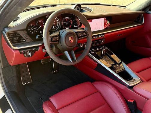 2024 Porsche 911 Turbo