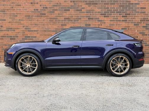 2025 Porsche Cayenne Turbo GT